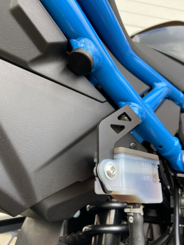 Preview: BRUUDT Sozius Fußrastenabdeckung Satz für Suzuki GSX-8S und GSX-8R