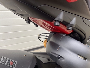 Preview: BRUUDT Sozius Fußrastenabdeckung Satz für DUCATI Panigale V4 & Streetfighter V4