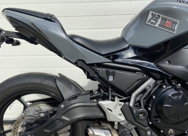 Preview: BRUUDT Sozius Fußrastenabdeckung Satz für Kawasaki Z650 und NINJA 650 ab 2017.