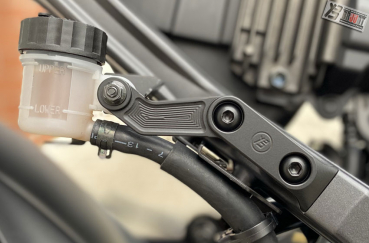 BRUUDT 3D Sozius Fußrasten Abdeckung Satz für Yamaha MT-09 2021-2023