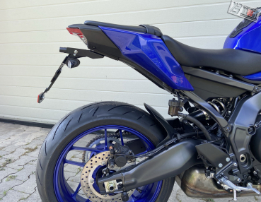 Preview: BRUUDT Kennzeichenhalter Tail Tidy kurz für Yamaha MT09 ab 2024