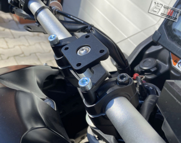 BRUUDT TomTom Rider holder for the Yamaha Ténéré 700 year 2019 and later models