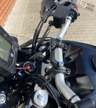 BRUUDT Montagekugel für Navigationsgeräte für Yamaha Ténéré 700 ab 2019