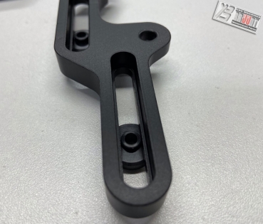 Preview: BRUUDT Windschildverstellung für Honda CB500 X Passend für Baujahr: 2013 2014 2015 und 2016