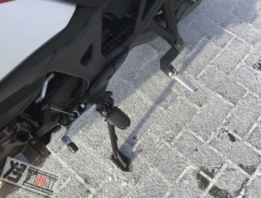 BRUUDT Sozius Fußrasten Tieferlegung Satz für Honda VTR1000 2000-2005