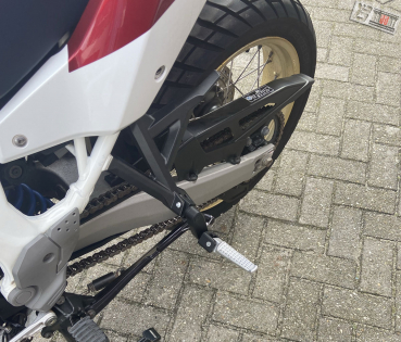 BRUUDT 10 fach verstellbare Sozius Fußrasten Satz passend für Honda XL750 Transalp