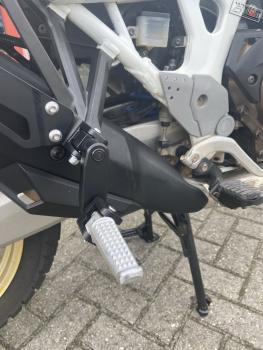 BRUUDT 10 fach verstellbare Sozius Fußrasten Satz passend für Honda CRF1000 African Twin alle jahren