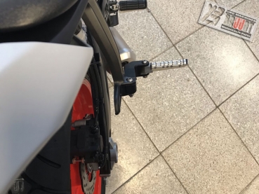 Sozius Fußrasten Tieferlegung Satz für Yamaha MT07 bis 2021