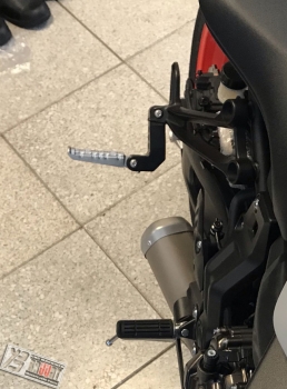 Sozius Fußrasten Tieferlegung Satz für Yamaha MT07 bis 2021