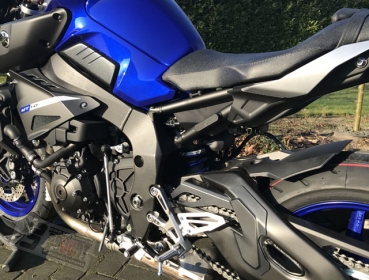 BRUUDT Sozius Fußrastenabdeckung Satz für Yamaha MT10