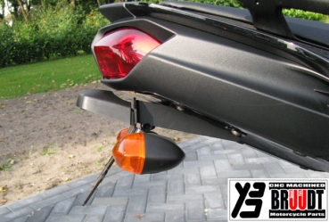 BRUUDT Kennzeichenhalter für Yamaha FZ8 und FZ8 Fazer ab 2010 Für Original Blinker und Mini Blinker.