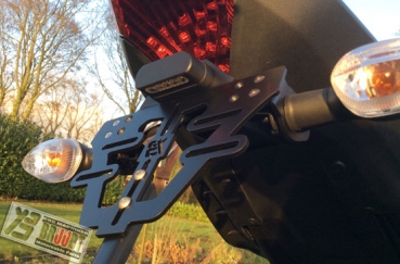 BRUUDT Kennzeichenhalter für Yamaha  MT-07 inklusive Kennzeichenbeleuchtung 2014-2020