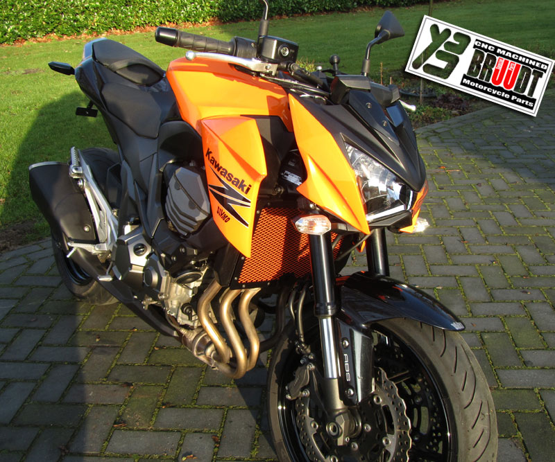 BRUUDT Kühlerabdeckung Schwarz-Orange für Kawasaki Z800 Z 800