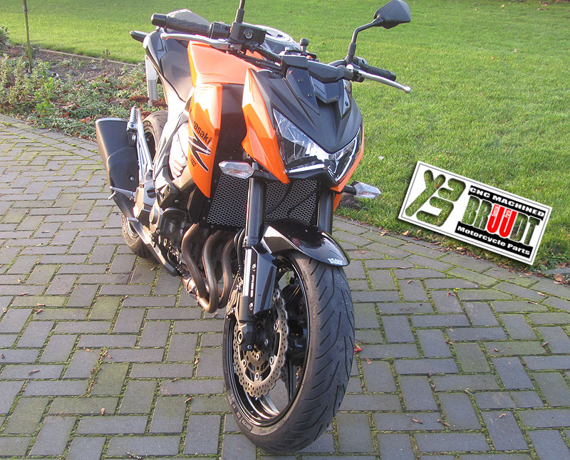 BRUUDT Kühlerabdeckung Schwarz-Orange für Kawasaki Z800 Z 800