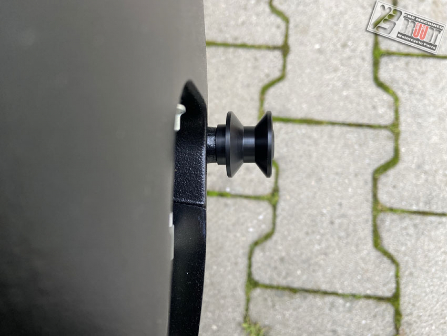 BRUUDT M8x1.25 Montageständer Aufnahme passend für Ducati
