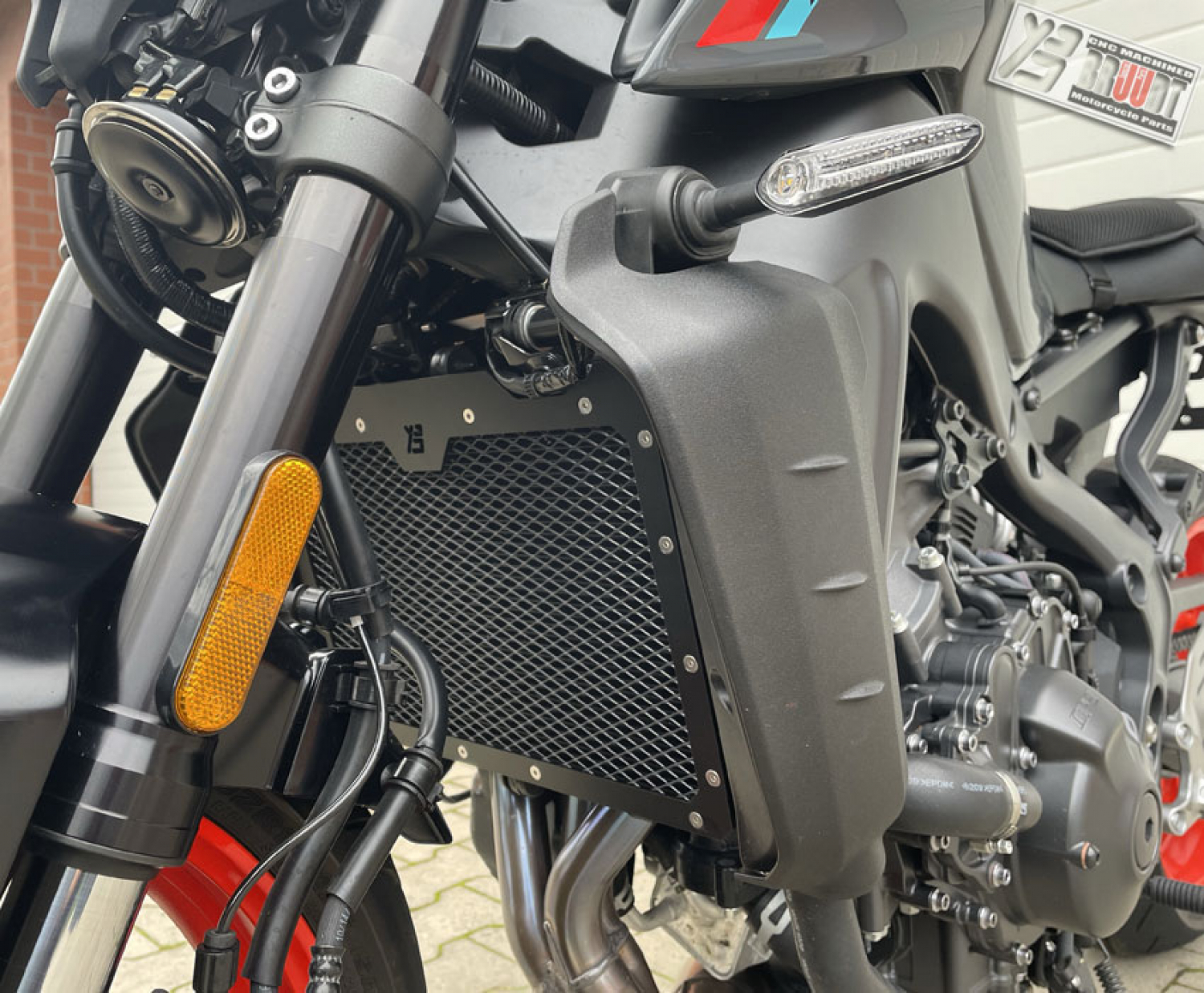 Kühlerabdeckung Schwarz für Yamaha MT-09 2021-2023