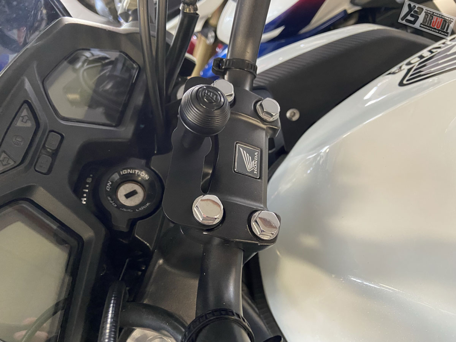 Honda NC700 S & X NC750 S & X Montagekugel 25mm für Navigationsgeräte Honda NC700 S & X NC750 S & X Montagekugel 25mm für Navigationsgeräte