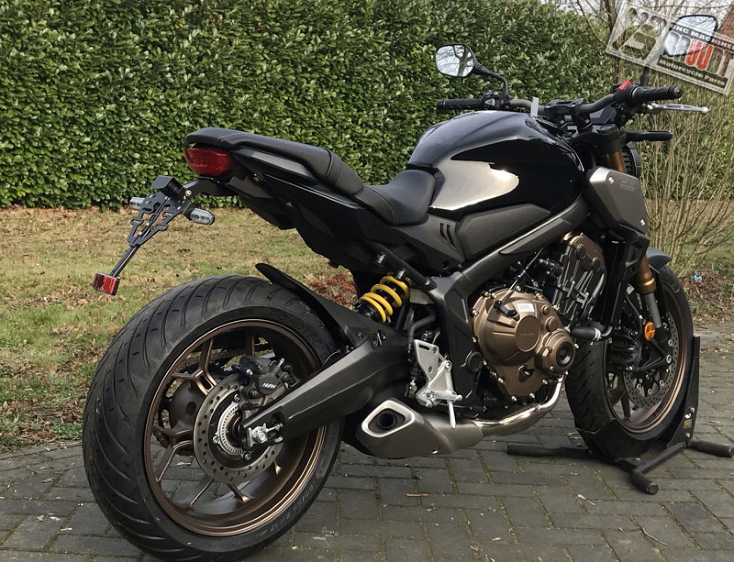 BRUUDT Kennzeichenhalter für Honda CB650R und CBR650R  2019-2020