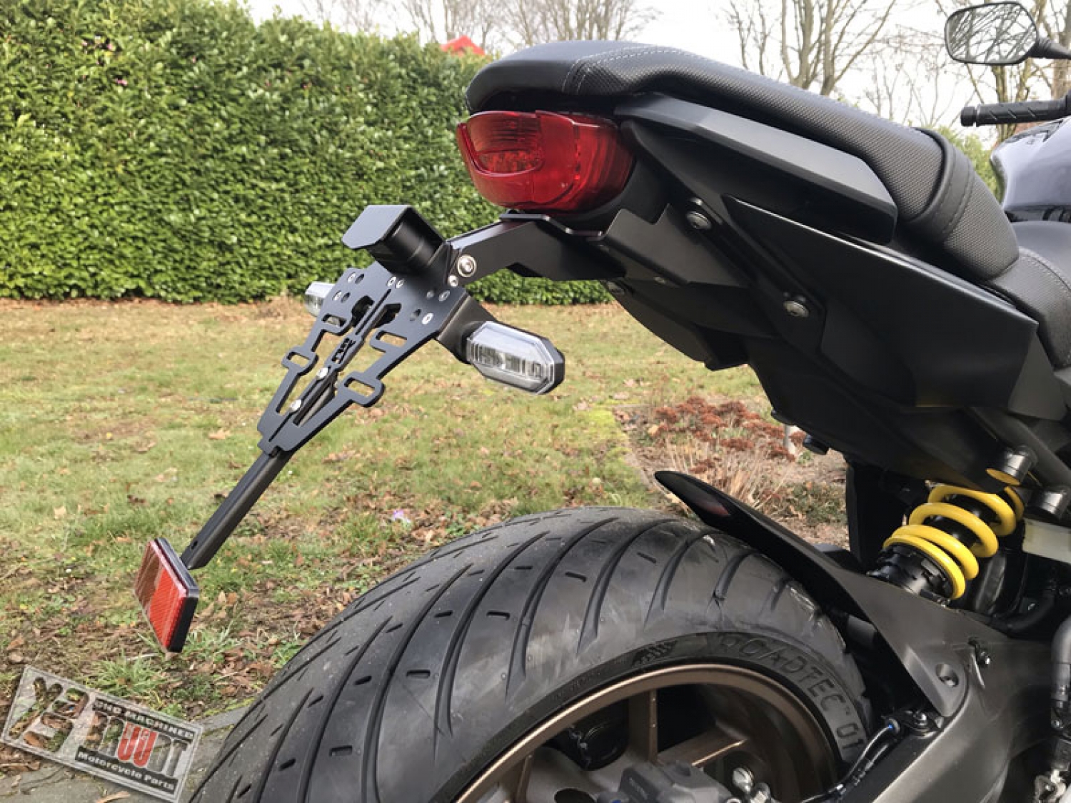 BRUUDT Kennzeichenhalter für Honda CB650R und CBR650R  2019-2020