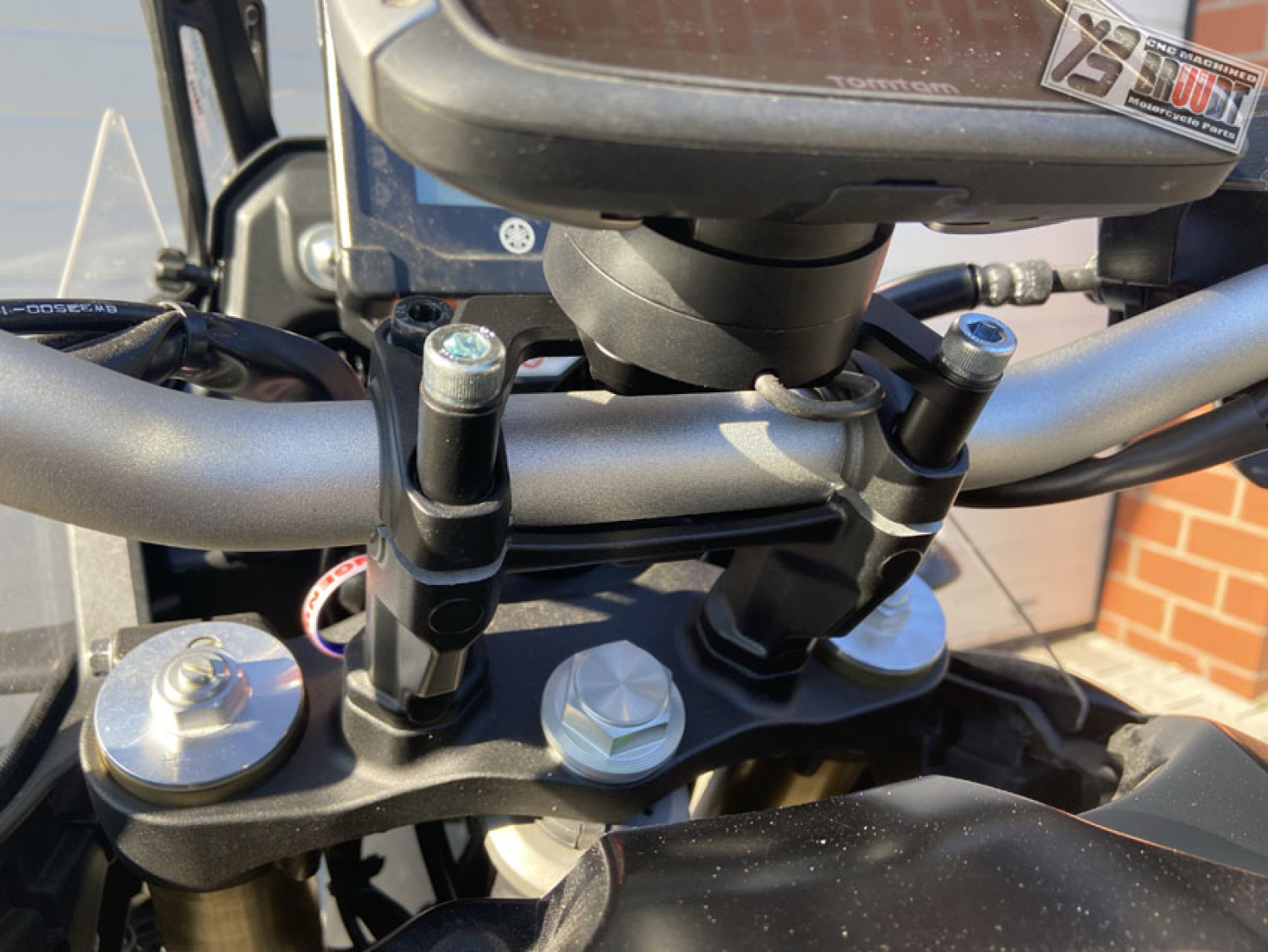 BRUUDT TomTom Rider halter für Honda CB500F und CB500X ab 2019