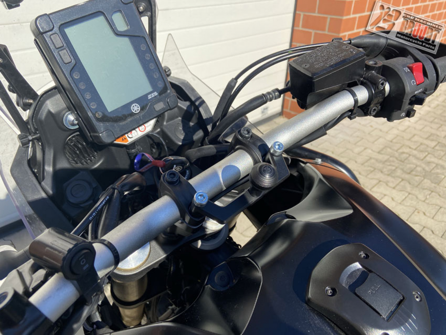 BRUUDT navigation mounting set for Yamaha Ténéré 700 year 2019 and later