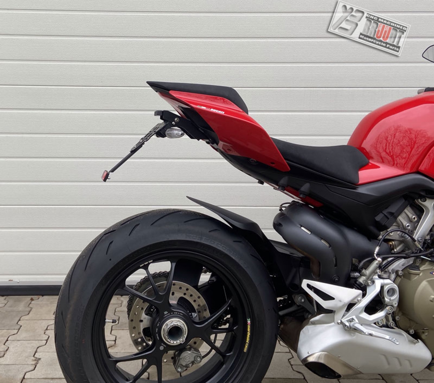 CNC Racing verstellbare Kennzeichen-Halterung, schwarz - Ducati Multistrada  V4