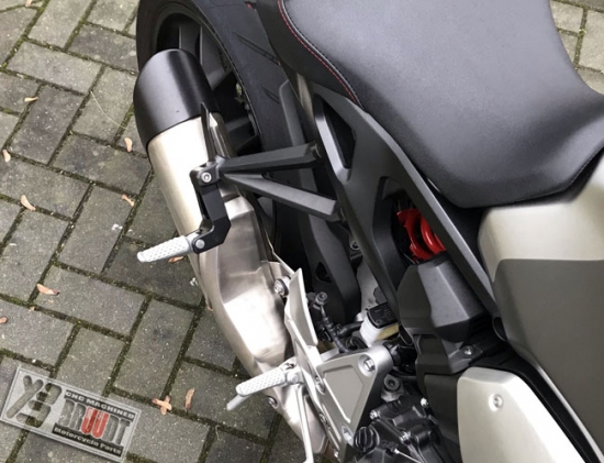 BRUUDT Sozius Fußrasten Tieferlegung Satz für Honda CBR1000RR ab 2017