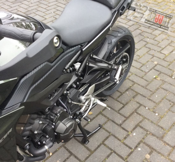 Sozius Fußrasten Tieferlegung Satz für Yamaha MT-09(SP) bis 2021 Sozius Fußrasten Tieferlegung Satz für Yamaha MT-09(SP) bis 2021