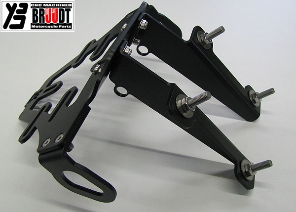 BRUUDT Kennzeichenhalter für Yamaha FZ8 und FZ8 Fazer ab 2010 Für Original Blinker und Mini Blinker.