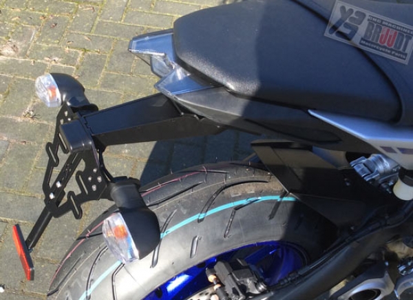 BRUUDT Kennzeichenhalter  für Yamaha MT09 2017-2020