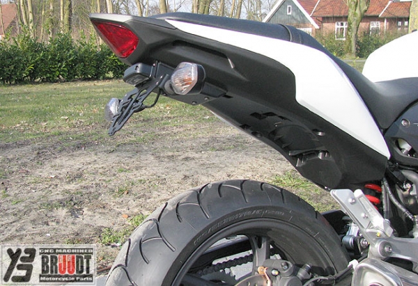 BRUUDT Kennzeichenhalter für Honda CB 600 F HORNET Ab 2011 Für Original Blinker und Mini Blinker.