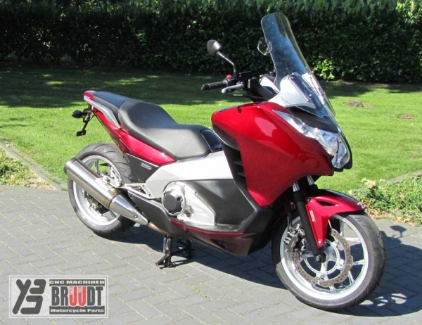 BRUUDT Kennzeichenhalter für Honda Integra 700 ab 2012 für Mini oder Original Blinker