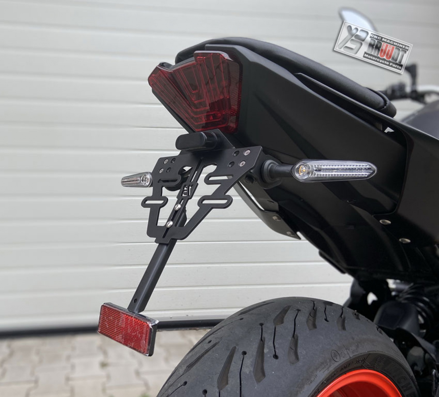 BRUUDT Kennzeichenhalter für Yamaha MT-07 inklusive Kennzeichenbeleuchtung ab 2021 BRUUDT Kennzeichenhalter für Yamaha MT-07 inklusive Kennzeichenbeleuchtung ab 2021