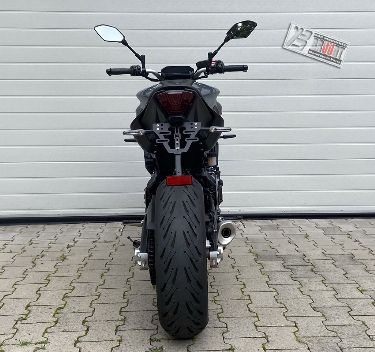BRUUDT Kennzeichenhalter für Yamaha MT-07 inklusive Kennzeichenbeleuchtung ab 2021 BRUUDT Kennzeichenhalter für Yamaha MT-07 inklusive Kennzeichenbeleuchtung ab 2021