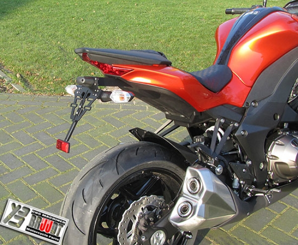 BRUUDT Tail Tidy for the Kawasaki Z1000 2014 and later models