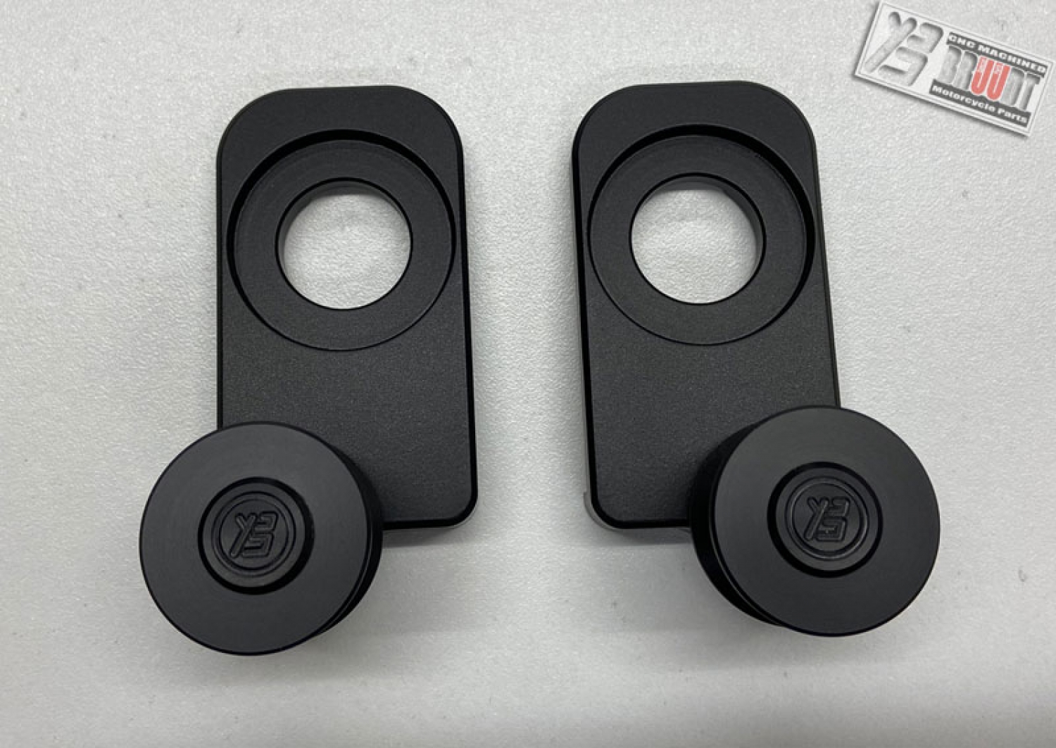 BRUUDT Spannklötze Satz mit Montageständer Aufnahme für die Honda NC700X, NC750X, NC700S, NC750S, CTX700